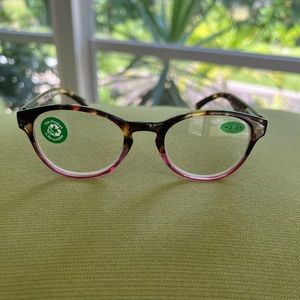 BRAND NEW! 2 pairs of ladies reading glasses. +2.25